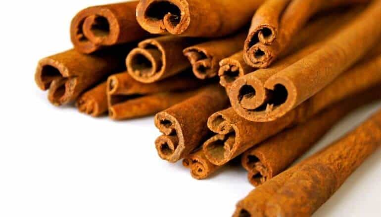 cinnamon sticks